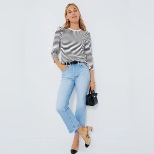 Tuckernuck POMANDER PLACE

Navy Striped Vesty Long Sleeve Crewneck - Medium